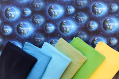 Puuvillane-_trikotaaž_Maa_planeedid